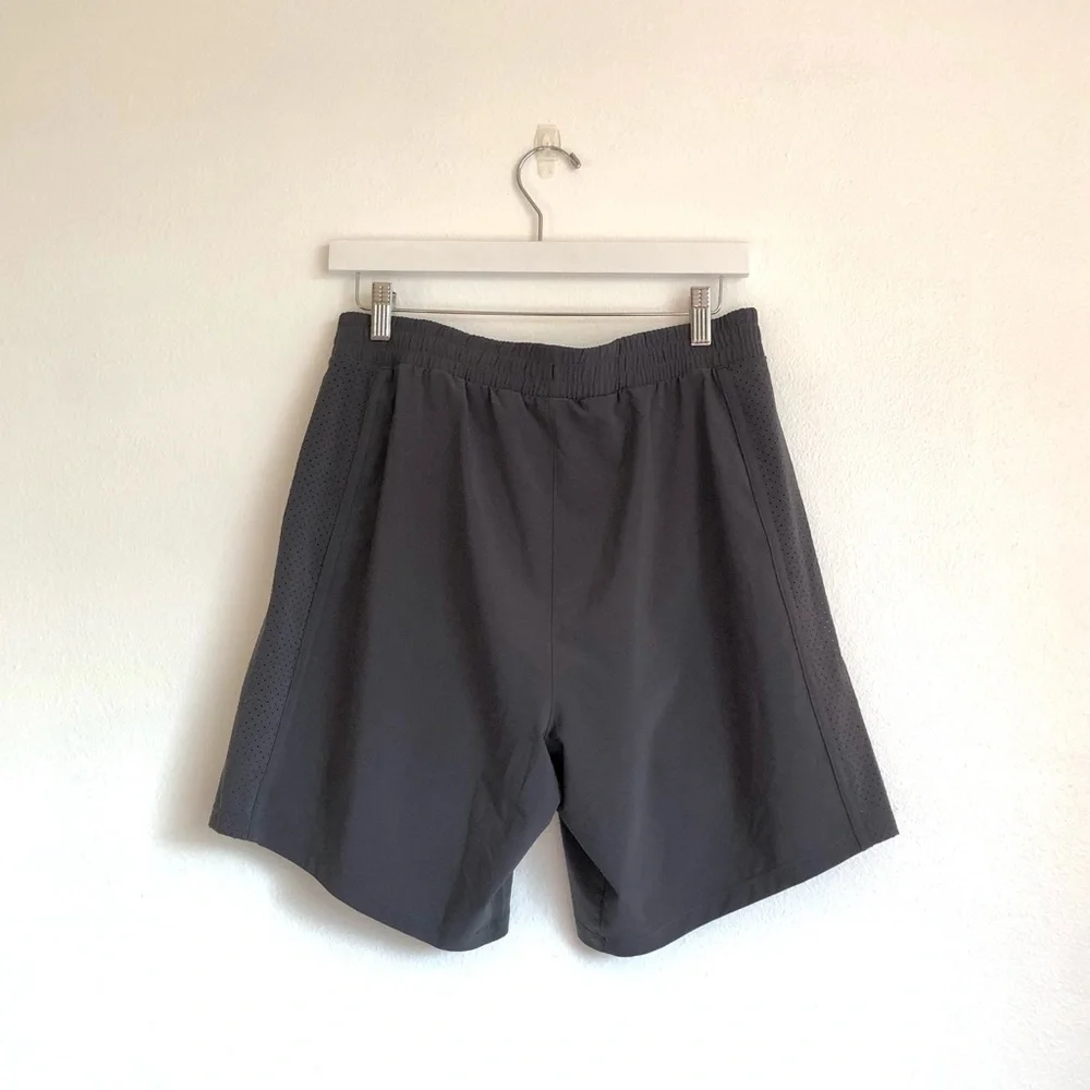 Second Skin Grey / Maroon Compression Lined Workout Athletic Shorts Size Large